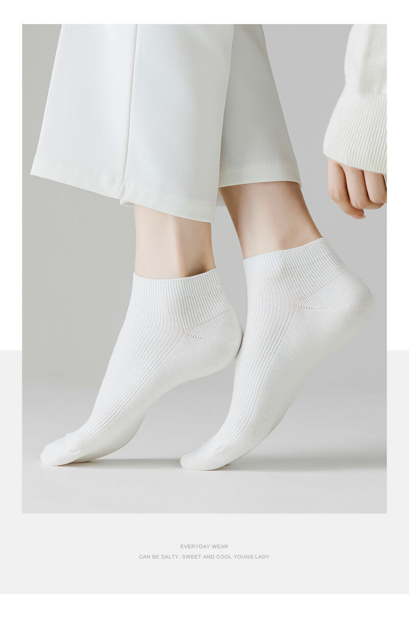 【12月上旬入荷】靴下 レディース コットン 7足セット 色選べる 93.1%綿 ソックス 女性用 Caramella 蒸れない オシャレ 滑り止め 消臭 靴下 くつ下 Caramella 7足組 22-24cm【510327】